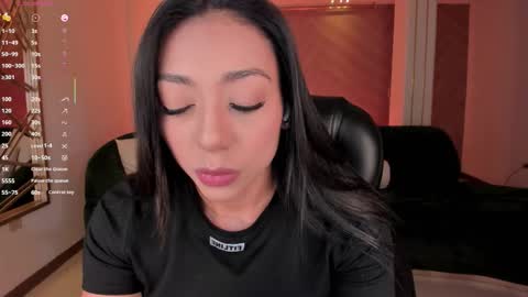 Snapshot of lizzhamilton_ chatting on September 11, 2025, 8:42 pm Lizzi  online show from September 11, 2025, 8:42 pm