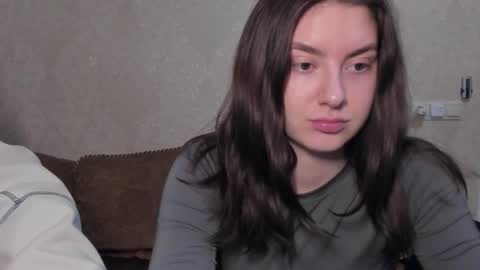 lizzi_muur online show from January 18, 2026, 8:45 pm