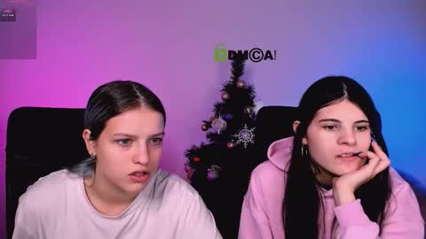 lizzie_boom online show from December 18, 2025, 8:04 pm