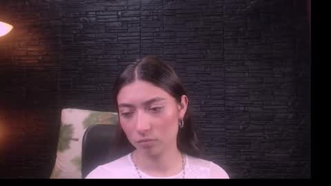 Snapshot of lizzie_collin chatting on October 8, 2025, 2:04 pm Lizzie online show from October 8, 2025, 2:04 pm