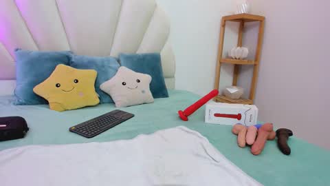 lizzie_williamss online show from September 20, 2025, 3:18 am