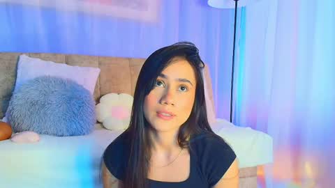 Snapshot of lizzy_kane chatting on May 22, 2026, 8:25 pm lizzy_kane online show from May 22, 2026, 8:25 pm