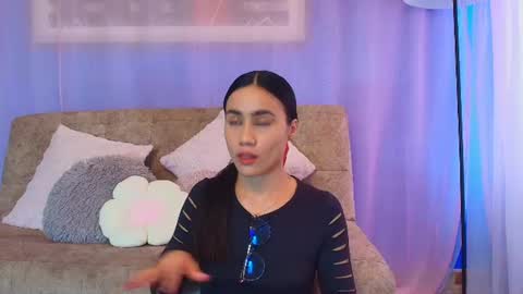Snapshot of lizzy_kane chatting on June 14, 2026, 8:11 pm lizzy_kane online show from June 14, 2026, 8:11 pm