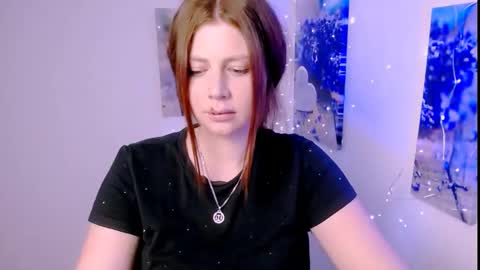 Lizzy3 online show from January 7, 2026, 12:18 pm