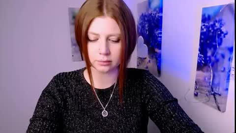 Lizzy3 online show from January 12, 2026, 9:36 am