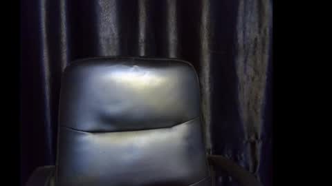 Snapshot of lizzy_petite chatting on September 22, 2025, 10:12 pm lizzy online show from September 22, 2025, 10:12 pm