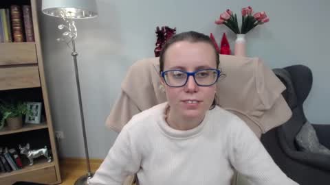 Lizzy online show from February 12, 2026, 5:57 am