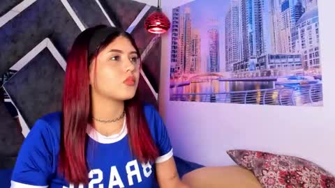 lizzy_sweet2 online show from October 23, 2025, 3:50 am