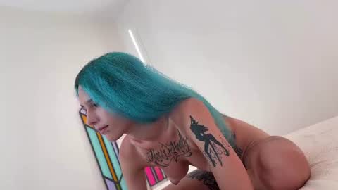 Snapshot of lizzy_trix chatting on August 5, 2026, 7:06 pm Lizzy Trix online show from August 5, 2026, 7:06 pm