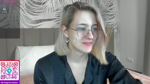 Snapshot of lizzysin chatting on May 25, 2026, 1:55 am lizzysin online show from May 25, 2026, 1:55 am