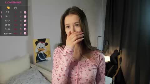 Snapshot of llkadream chatting on February 9, 2025, 7:16 am Arina online show from February 9, 2025, 7:16 am