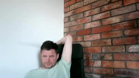 Snapshot of lllukasssxxx chatting on May 26, 2026, 2:13 pm lllukasssxxx online show from May 26, 2026, 2:13 pm