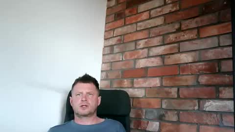 Snapshot of lllukasssxxx chatting on June 2, 2026, 2:19 pm lllukasssxxx online show from June 2, 2026, 2:19 pm