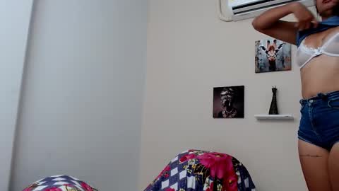 LOAIZA online show from March 9, 2026, 1:42 am