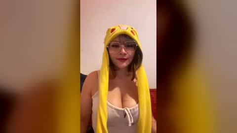lobalove_98 online show from April 24, 2026, 7:44 am
