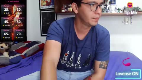 Lobo online show from September 27, 2025, 4:01 pm