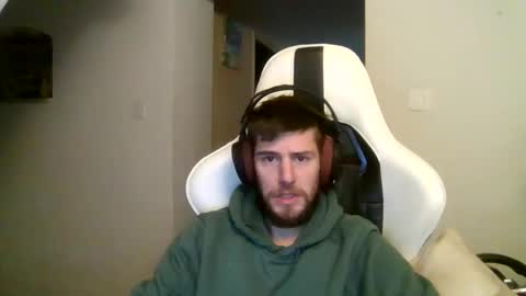 lobo online show from December 19, 2025, 2:24 pm