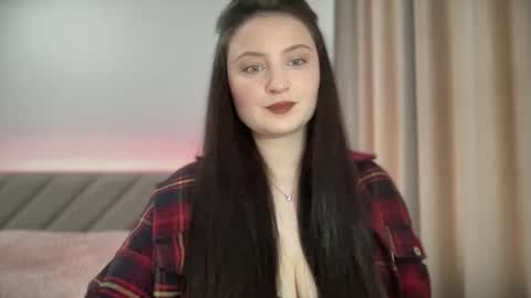 locaalis1 online show from March 12, 2025, 2:23 pm