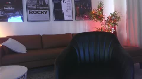lockdownlove online show from January 9, 2025, 3:34 pm