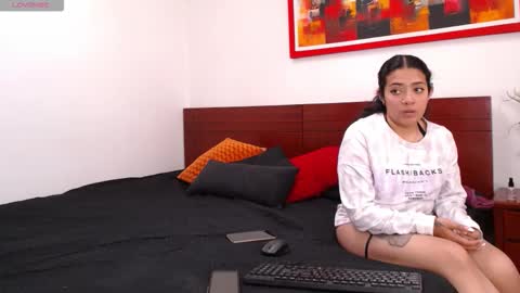 logaan_chloe online show from December 17, 2025, 12:44 pm