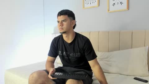 Snapshot of logan_9_ chatting on March 21, 2026, 2:38 am logan online show from March 21, 2026, 2:38 am