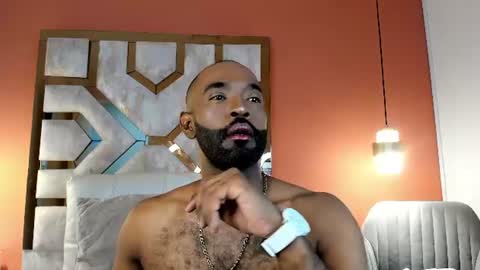 Snapshot of logan_adams27 chatting on June 13, 2026, 12:36 pm Logan online show from June 13, 2026, 12:36 pm