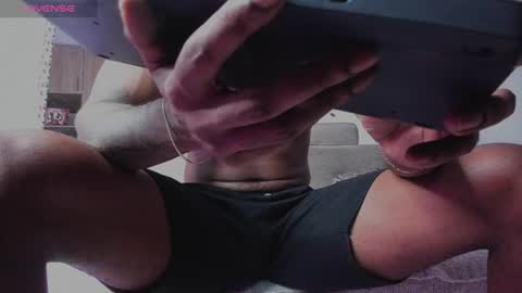LOGAN DRAKE online show from June 24, 2026, 4:33 am