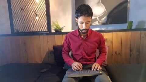 logan_mercer online show from December 20, 2025, 7:10 pm