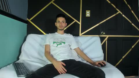 Logan Rogers online show from September 24, 2025, 2:09 pm