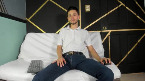 Logan Rogers online show from September 27, 2025, 12:21 pm