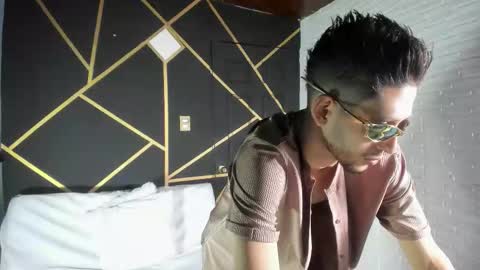 Logan Rogers online show from October 15, 2025, 3:56 pm