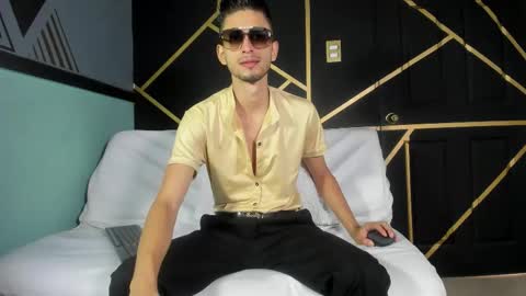 Logan Rogers online show from October 29, 2025, 11:56 am