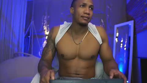 Snapshot of logan_varela chatting on July 3, 2026, 2:34 pm logan_varela online show from July 3, 2026, 2:34 pm