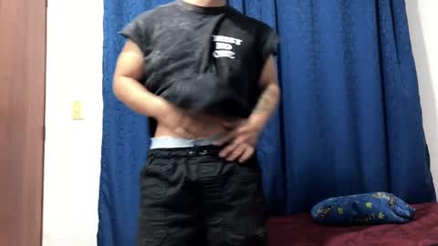 Snapshot of logan_x3 chatting on December 5, 2024, 1:14 am Logan online show from December 5, 2024, 1:14 am