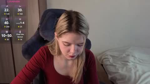 Snapshot of logandrive chatting on February 9, 2026, 10:52 am Logan and Katana online show from February 9, 2026, 10:52 am