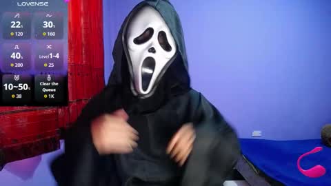 Snapshot of loganevans8 chatting on October 28, 2025, 3:36 pm Logan online show from October 28, 2025, 3:36 pm