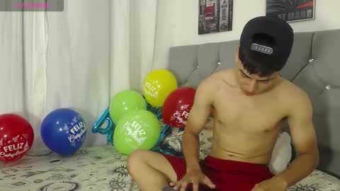 Snapshot of loganjhonson19 chatting on March 1, 2026, 2:13 am loganjhonson19 online show from March 1, 2026, 2:13 am