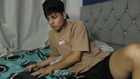 Snapshot of loganjhonson19 chatting on May 17, 2026, 1:47 am loganjhonson19 online show from May 17, 2026, 1:47 am