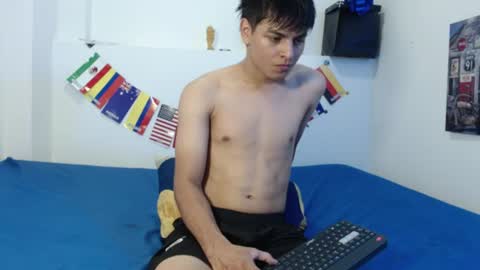 Snapshot of loganjhonson19 chatting on July 11, 2026, 11:17 pm loganjhonson19 online show from July 11, 2026, 11:17 pm