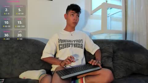 logantwink18 online show from September 13, 2025, 7:57 pm