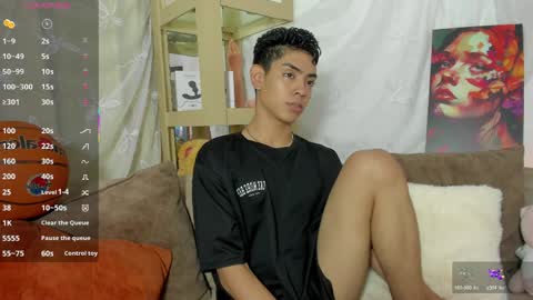 Snapshot of logantwink18 chatting on March 29, 2026, 2:50 pm logantwink18 online show from March 29, 2026, 2:50 pm