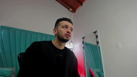 Logan Wolf online show from March 21, 2026, 12:21 pm