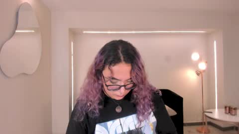 Snapshot of loiseharper chatting on May 16, 2026, 8:18 pm Loise online show from May 16, 2026, 8:18 pm
