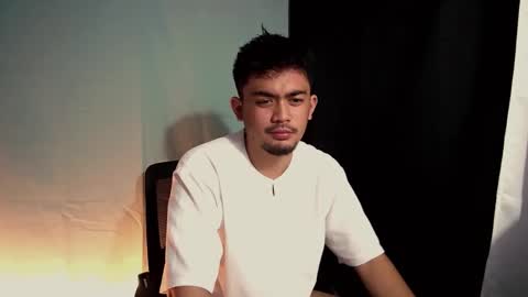 Snapshot of loki_yonke chatting on February 11, 2026, 1:05 pm loki_yonke online show from February 11, 2026, 1:05 pm