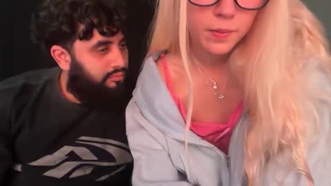 lola19995 online show from January 6, 2026, 6:28 am