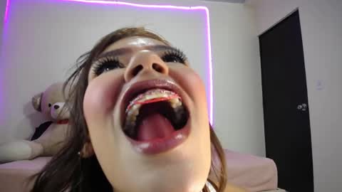 Snapshot of lola_calypso chatting on March 31, 2026, 1:51 am Lola Calypso online show from March 31, 2026, 1:51 am