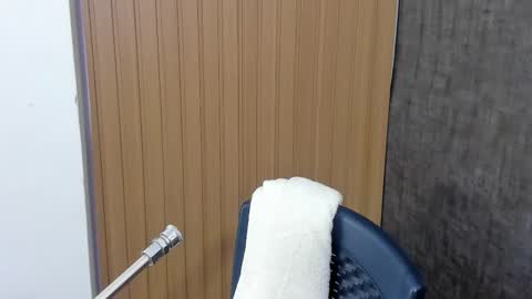 lola online show from September 9, 2025, 11:54 am