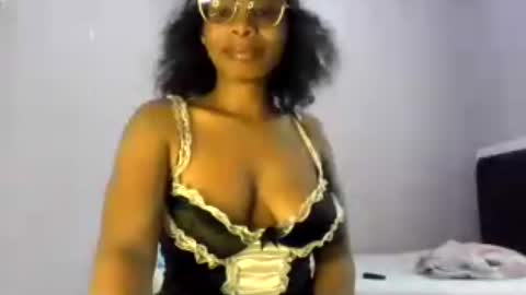 Snapshot of lola_coco chatting on July 6, 2026, 10:34 am Lola Coco online show from July 6, 2026, 10:34 am