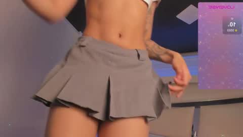 Snapshot of lola_js chatting on September 25, 2025, 9:51 pm lola_js online show from September 25, 2025, 9:51 pm