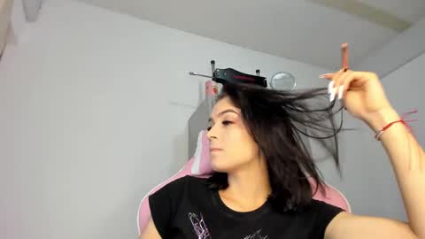 Lola Kamila online show from January 20, 2025, 10:15 pm